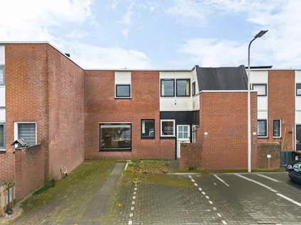 Tussenwoning te koop: Eekhoorntjesbrood 40, Paddestoelenbuurt Alphen Aan Den Rijn
