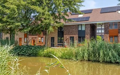 Terraced house for sale: Eem 21, Esse Hoog Nieuwerkerk Aan Den Ijssel