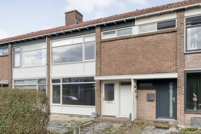 Tussenwoning te koop: Eem 24, De Lariks West Assen