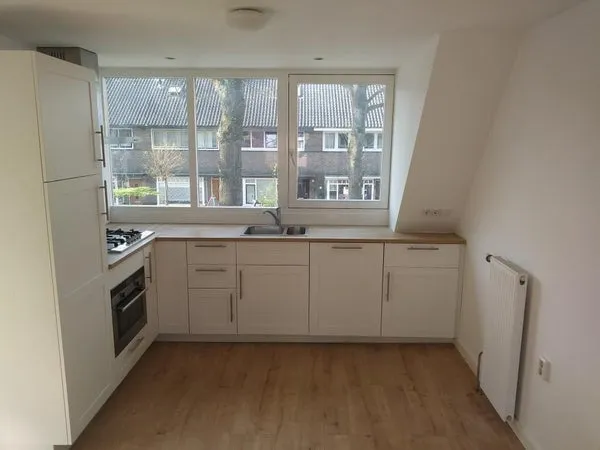 Woning te huur: Eemnesserweg, Electrobuurt Hilversum