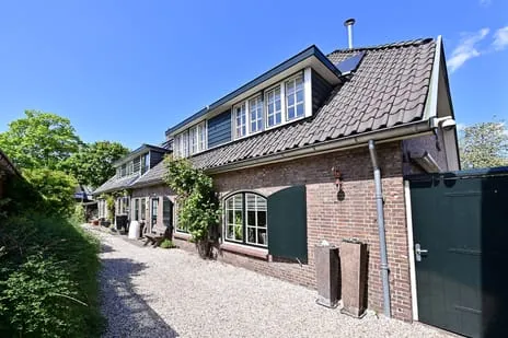 Tussenwoning te koop: Eemnesserweg 17A, De Zuid Huizen