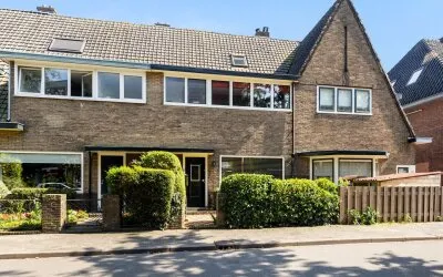 Tussenwoning te koop: Eemnesserweg 18, Electrobuurt Hilversum