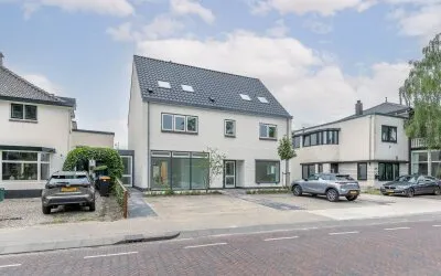 Tussenwoning te koop: Eemnesserweg 23, Centrum Baarn