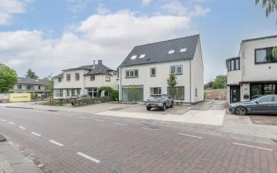 Hoekwoning te koop: Eemnesserweg 23A, Centrum Baarn