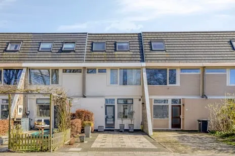 Tussenwoning te koop: Eemshof 23, Leest Veghel