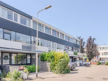 Tussenwoning te koop: Eendendreef 50, Vogelbuurt Bleiswijk