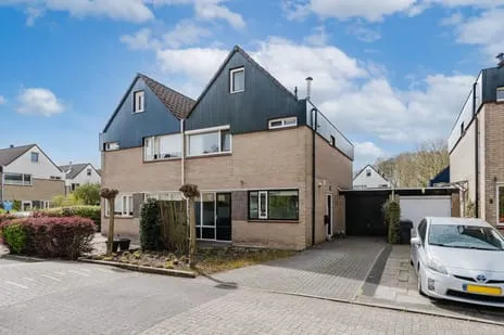Tussenwoning te koop: Eendenkooi 3, De Greiden Heerenveen