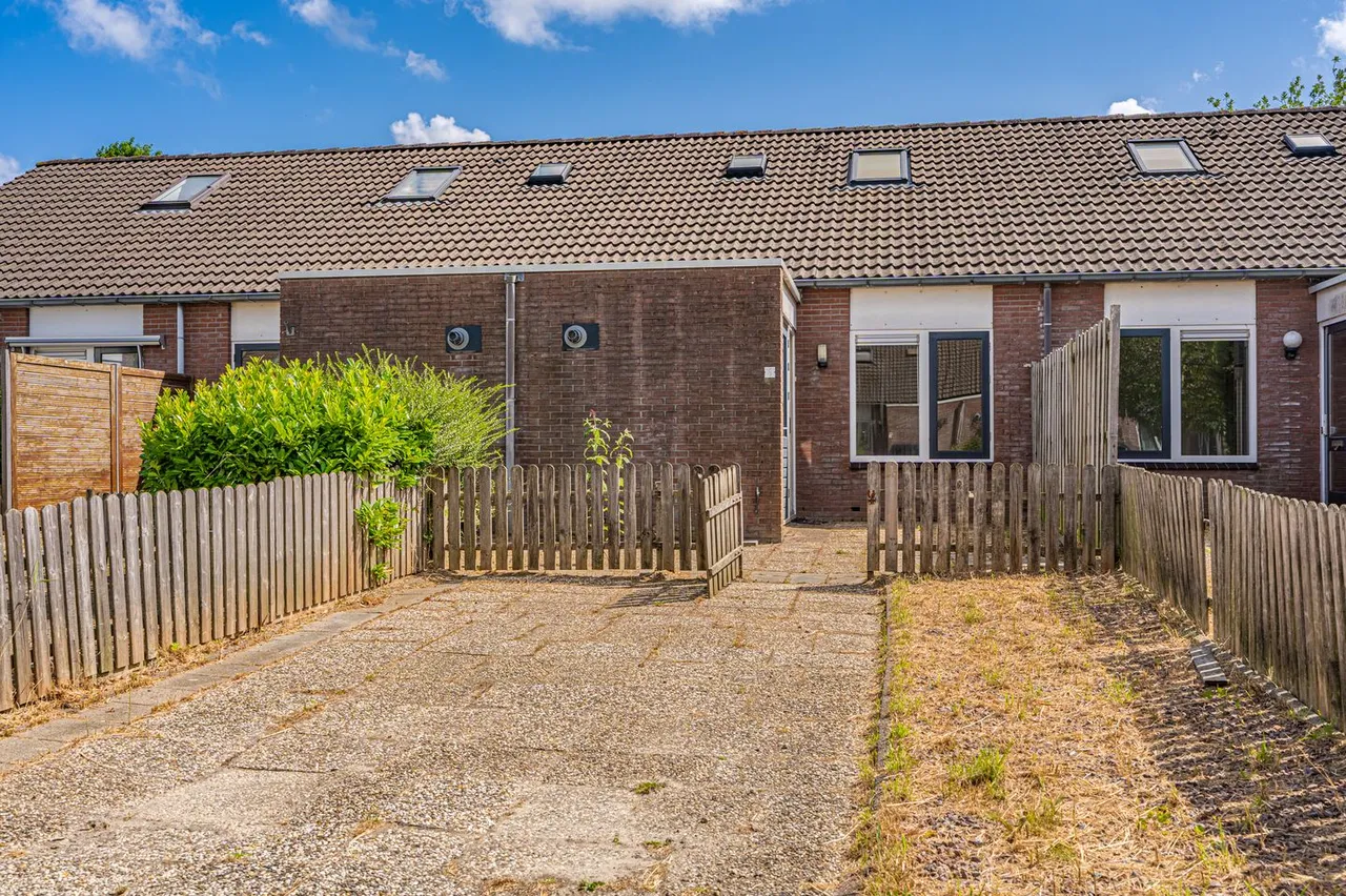 Tussenwoning te koop: Eendenkooi 5, Delfzijl