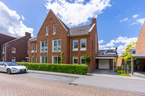 Twee-onder-één-kap te koop: Eendenkroosvliet 23, Rijnvliet Utrecht