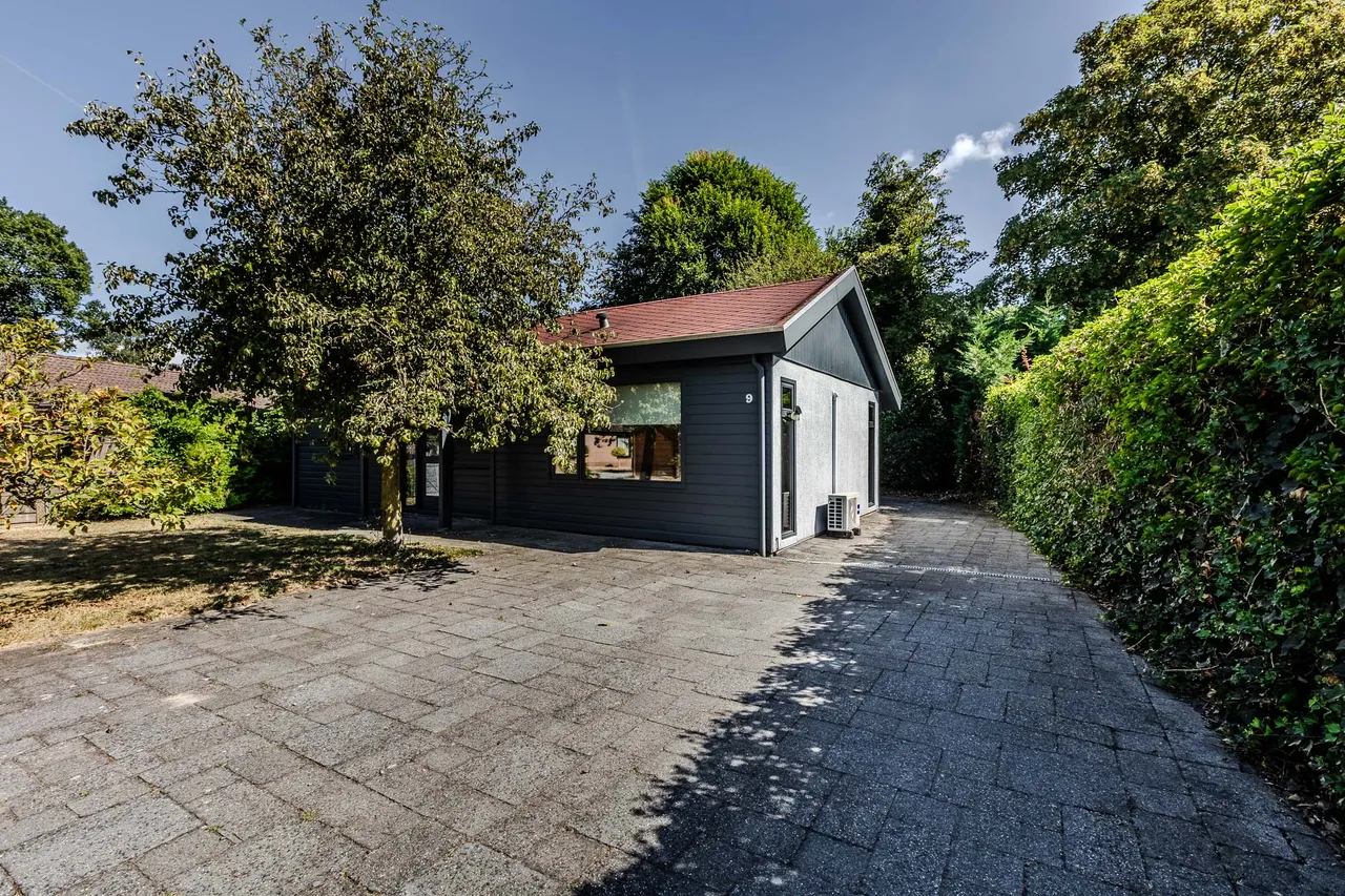 Vrijstaande woning te koop: Eendenparkweg 9-9, Ermelo