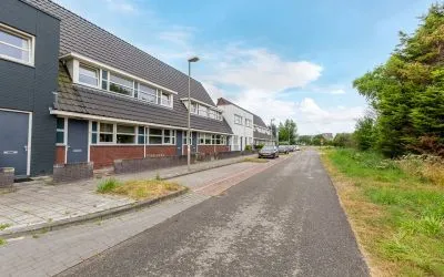 Tussenwoning te koop: Eendrachtsweg 54, Middelburg