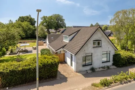Detached house for sale: Eerbeekseweg 108, Loenen Loenen