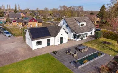 Vrijstaande woning te koop: Eerbeekseweg 108, Loenen Loenen