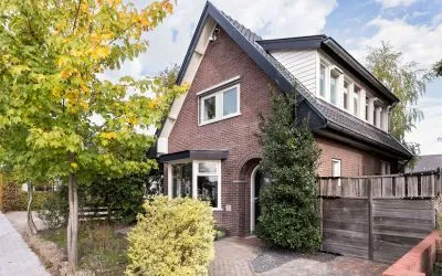 Vrijstaande woning te koop: Eerbeekseweg 29, Loenen Loenen