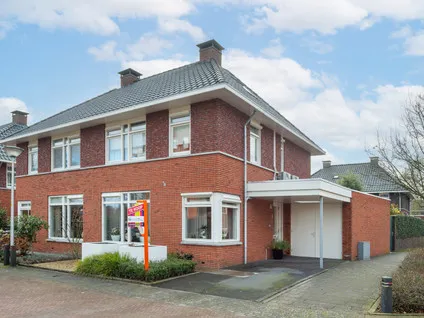 Hoekwoning te koop: Eerdmanserve 9, Rijssen