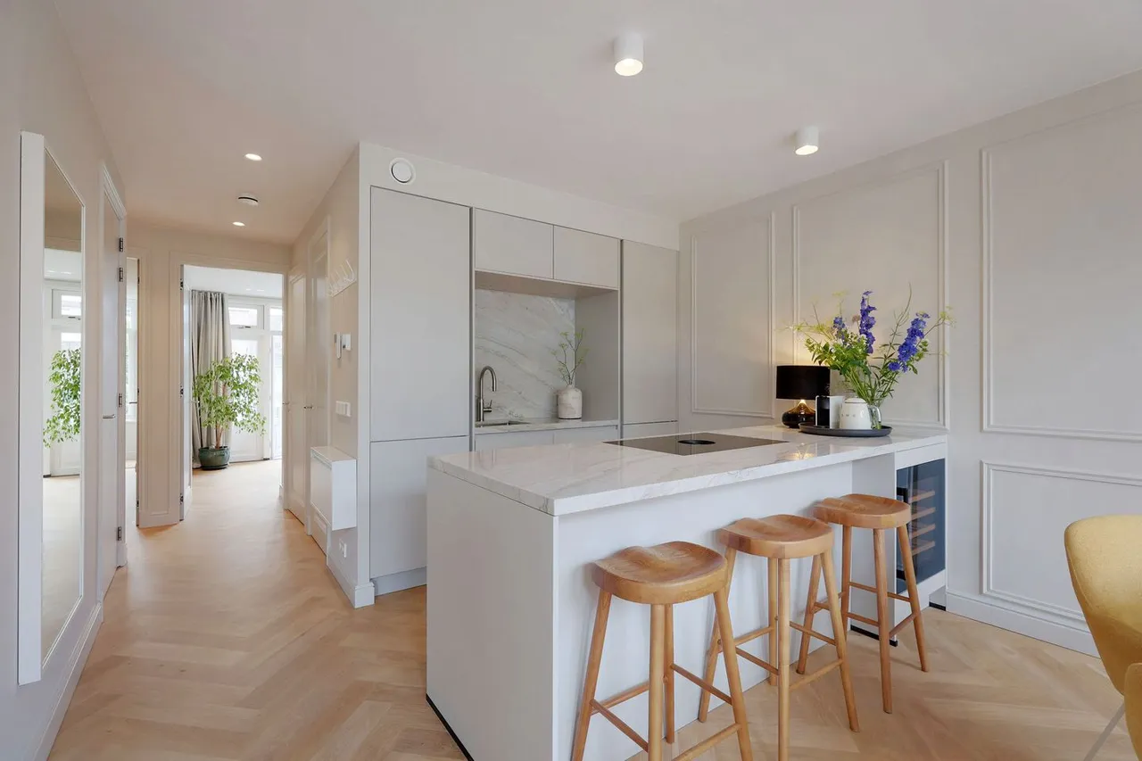Appartement te huur: Eerste Helmersstraat 81C, Amsterdam