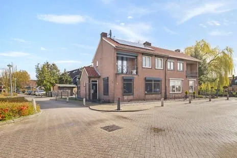 Twee-onder-één-kap te koop: Eerste Sligtestraat 20, Ulk en omgeving Almelo