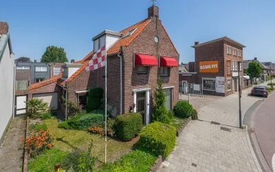 Vrijstaande woning te koop: Eerste Zeine 118, Antoniusparochie Waalwijk
