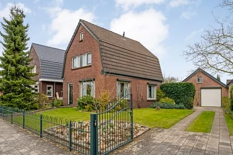 Vrijstaande woning te koop: Eerste Kampsweg 24, Nijverdal Oost Nijverdal