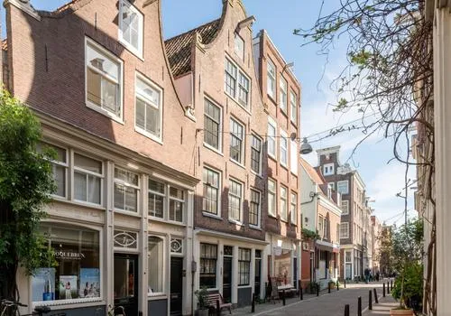 Appartement te koop: Eerste Lindendwarsstraat 9C, Amsterdam