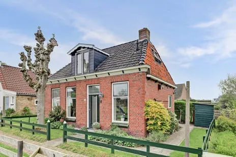 Vrijstaande woning te koop: Eesterich 13, Molkwerum