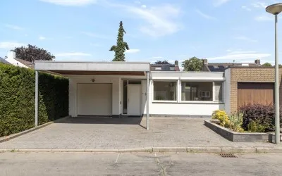 Hoekwoning te koop: Effileursdonk 3, Oud-Caberg Maastricht