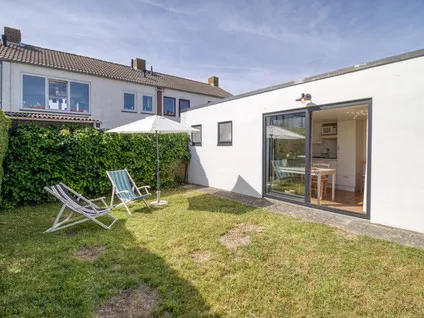 Detached house for sale: Egelantierlaan 1A, Cadzand-Bad Cadzand
