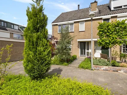 Hoekwoning te koop: Egelantierlaan 20, Windrooskwartier en Heesterbuurt Gouda