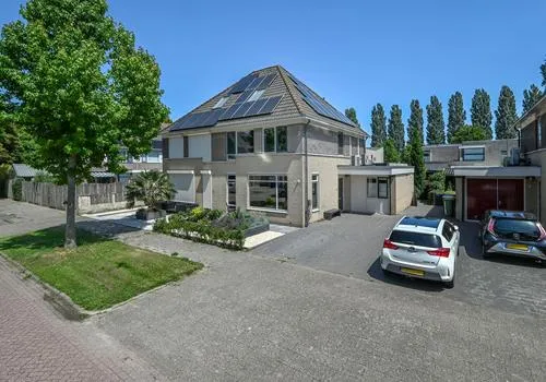 Semi-detached for sale: Egelpad 3, Tweede woonwijk Zeewolde