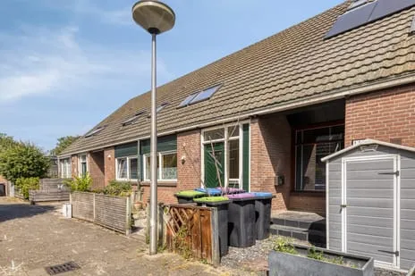 Tussenwoning te koop: Egelveen 146, Egel- en Salamanderveen Spijkenisse