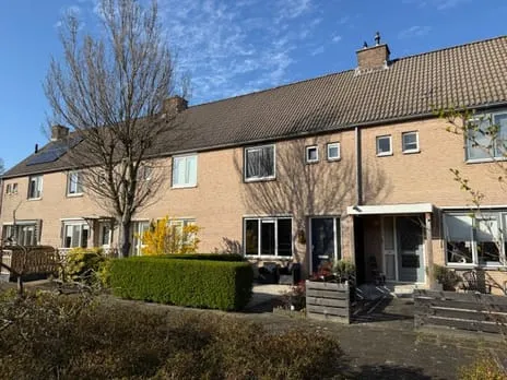 Tussenwoning te huur: Eierlanden 62, Bovenmaat Noord Huizen