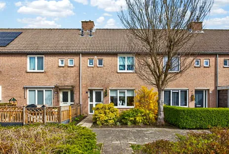 Terraced house for sale: Eierlanden 64, Bovenmaat Noord Huizen