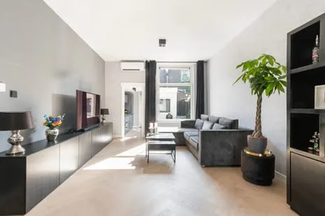 Tussenwoning te koop: Eigenhaard 39, Transvaalstraat en omgeving Dordrecht