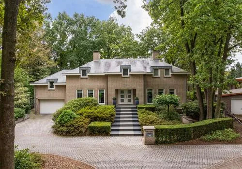 Vrijstaande woning te koop: Eikendreef 14, Kern Haelen Haelen