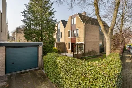 Hoekwoning te koop: Eikenduinen 1, Koningshof Pijnacker