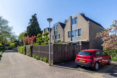 Hoekwoning te koop: Eikenduinen 9, Koningshof Pijnacker