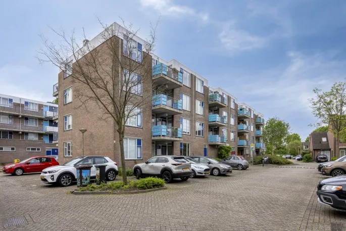 Appartement te koop: Eikenhorst 327, Horstenbuurt-Noord Alphen Aan Den Rijn