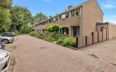 Hoekwoning te koop: Eikenlaan 1, Middenmeer Centrum Middenmeer