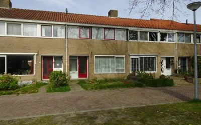 Tussenwoning te koop: Eikenlaan 10, Middenmeer