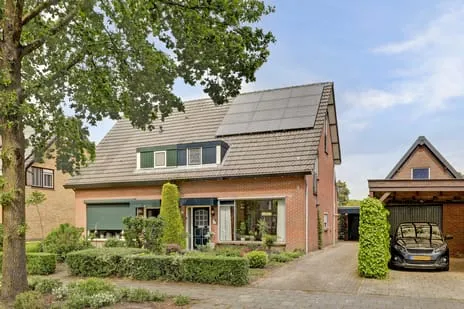 Twee-onder-één-kap te koop: Eikenlaan 15, Kranenburg Vorden
