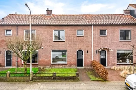 Tussenwoning te koop: Eikenlaan 34, Langenoord Hoogland