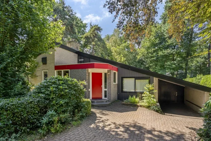 Vrijstaande woning te koop: Eikenlaan 5, Hasselderheide Velden