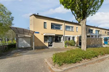 Hoekwoning te koop: Eikenstraat 1, Parkwijk Noordwest Almere