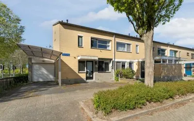 Hoekwoning te koop: Eikenstraat 1, Parkwijk Noordwest Almere
