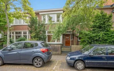 Tussenwoning te koop: Eiklaan 33, Bomenbuurt Rijswijk