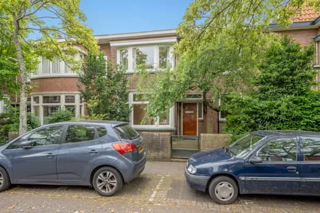 Tussenwoning te koop: Eiklaan 33, Bomenbuurt Rijswijk (Zh)
