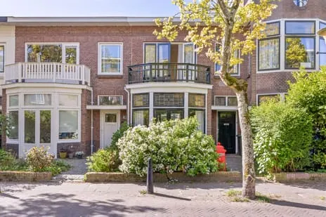 Tussenwoning te koop: Eiklaan 61, Bomenbuurt Rijswijk (Zh)