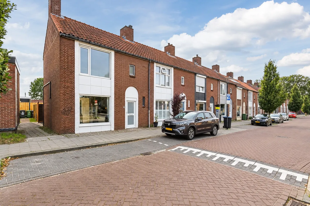 Hoekwoning te koop: Eikstraat 26, Bergen Op Zoom