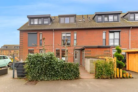 Tussenwoning te koop: Eiland van Maui 6, Stad van de Zon Heerhugowaard