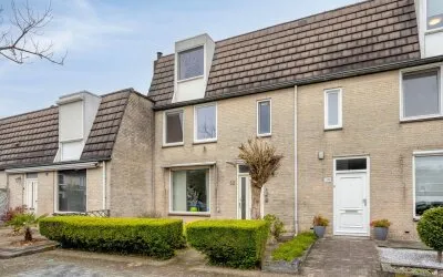 Tussenwoning te koop: Eimerick 32, Genderbeemd Eindhoven